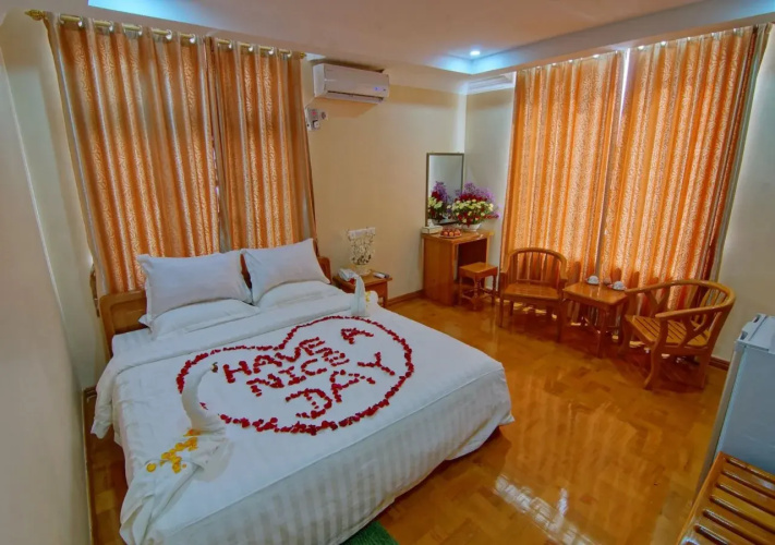 Hotel G-Seven