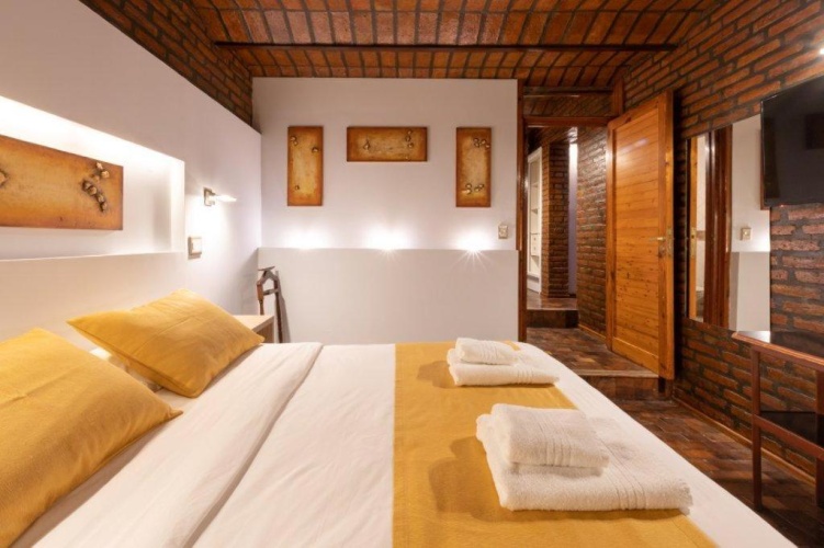 Superior Triple room