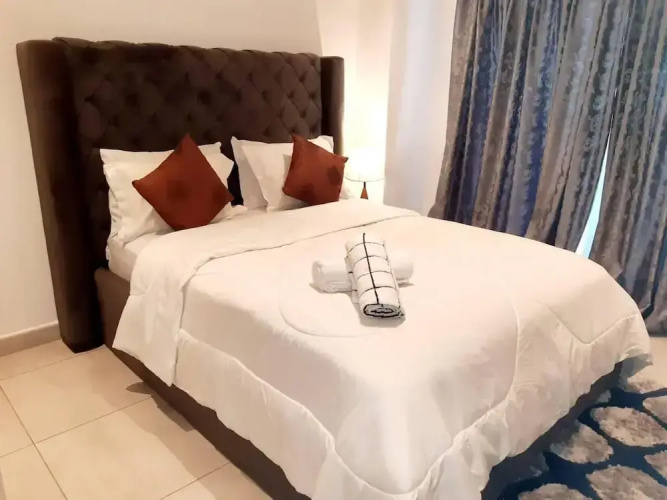 Immaculate Beauty Gem-5 Star Location- Pools - Gym