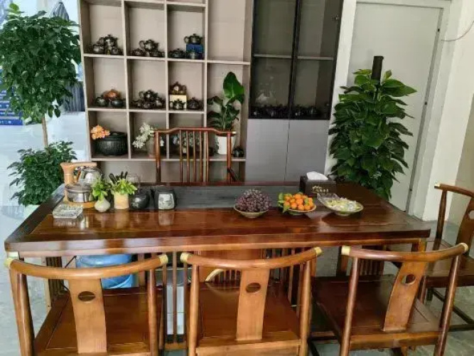Jianshui Yitao Hotel