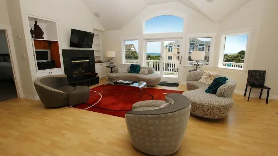 Treasure Island - 7 Br Home