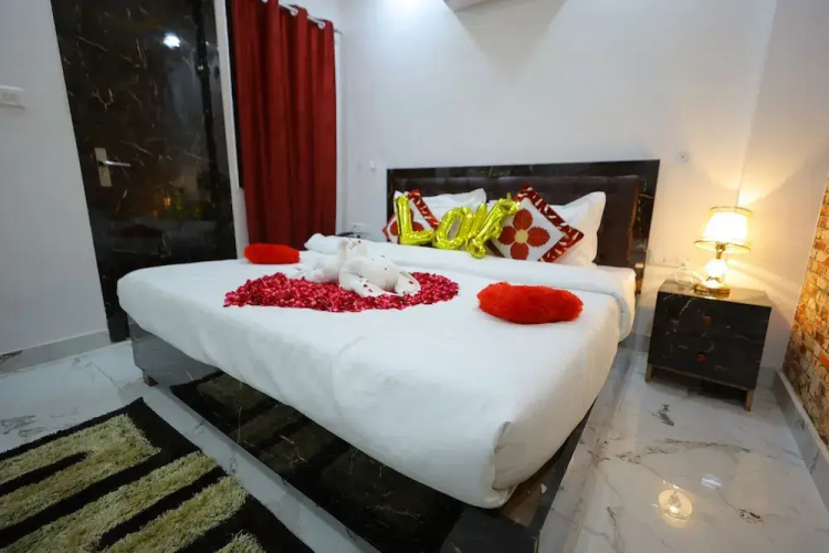 Hotel Rajani