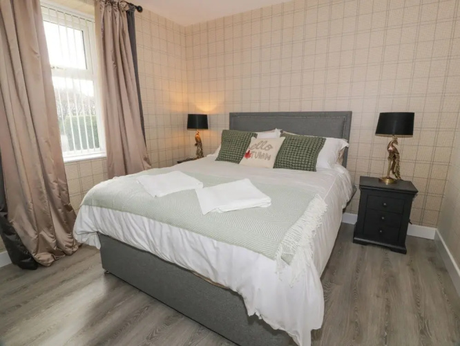 Waterside Lodge