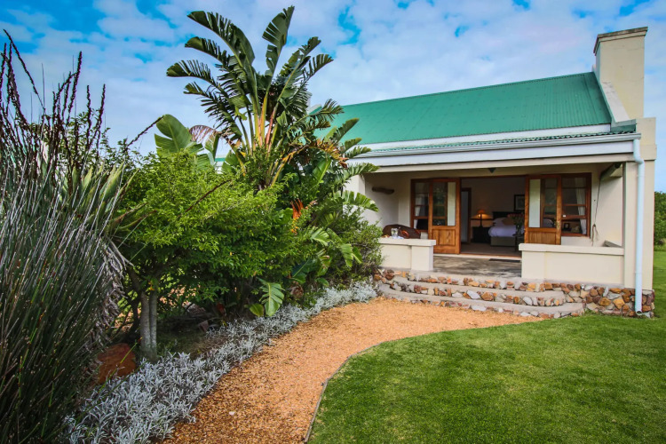 Dune Ridge Country House Over view