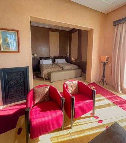 Deluxe Suite