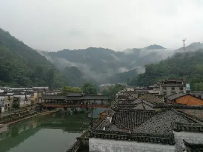 Yaoli Ancient Town Hotel