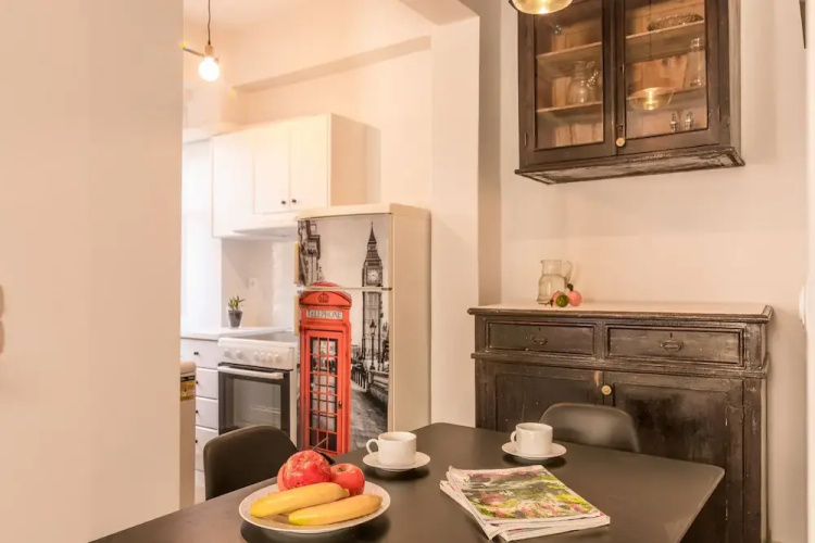 Mitropolis Old Town Apartment