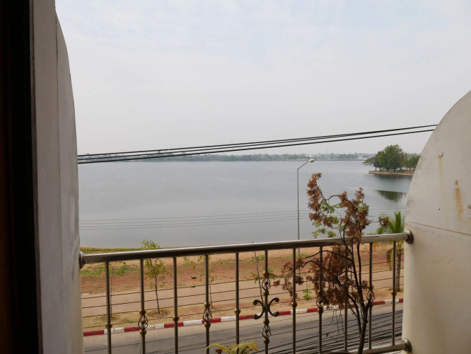 Phuttipong Apartment