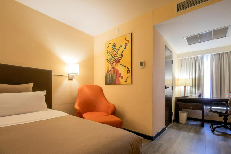 Hotel Rocaval