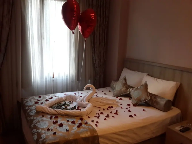 Standard Double room with partial sea view