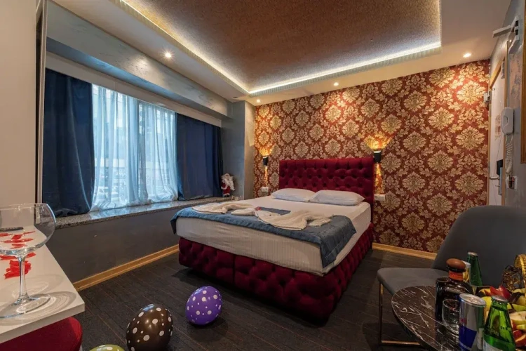 Economy room
