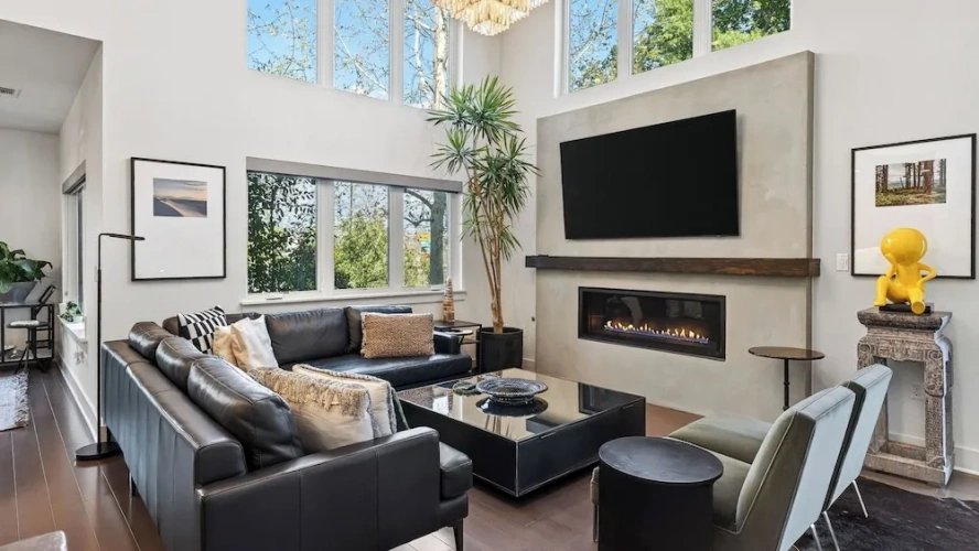 3 Bedrooms Cottage