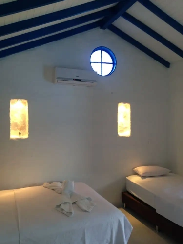 1 Bedroom Deluxe Quadruple room with balcony and with mountain view