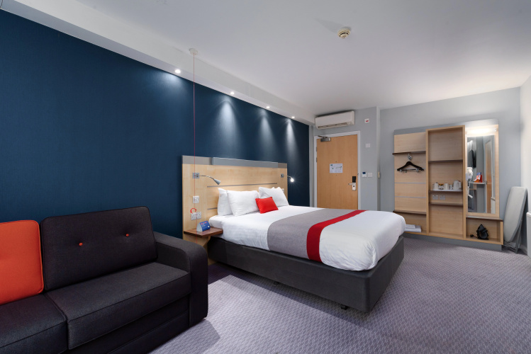 Holiday Inn Express Burnley photo 8