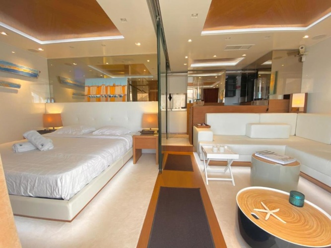 Deluxe Double Suite