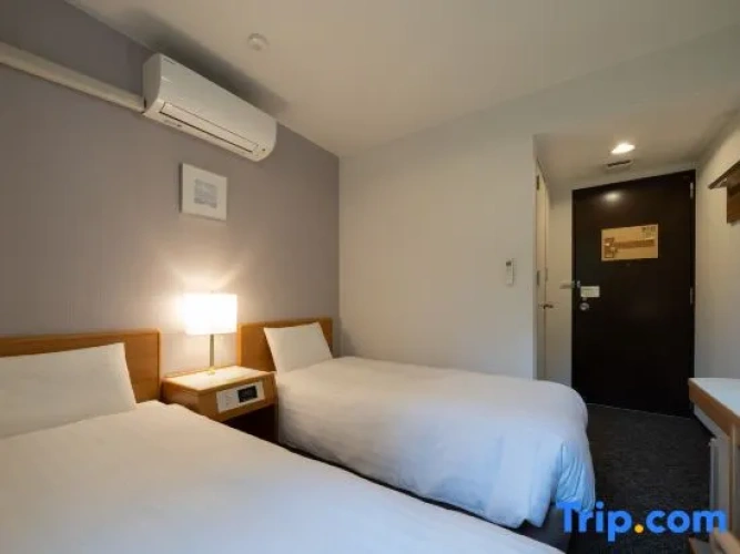 Economy Twin room