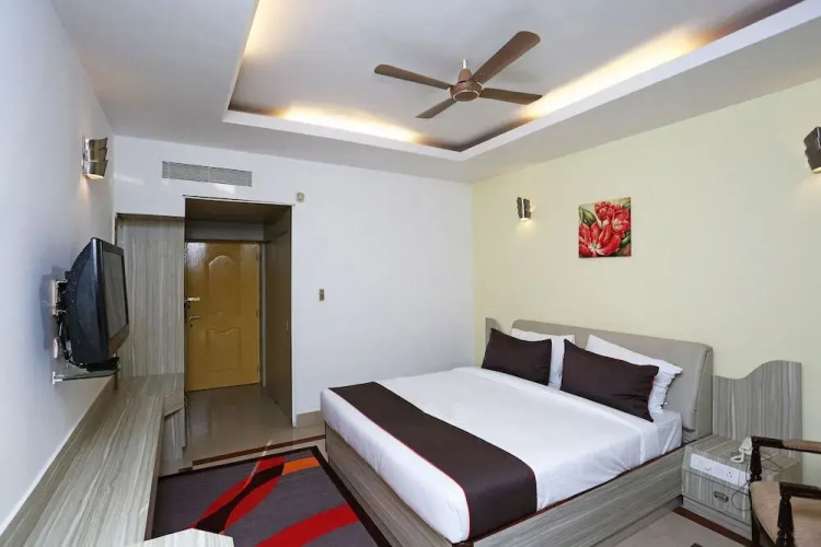 Hotel Triple C by OYO Rooms