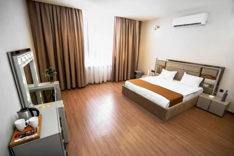 Yarmouk International Hotel