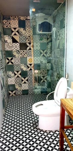 Tavan Dragon House - Hostel