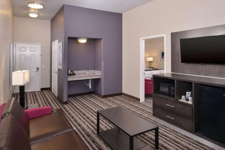 1 Bedroom Double Suite