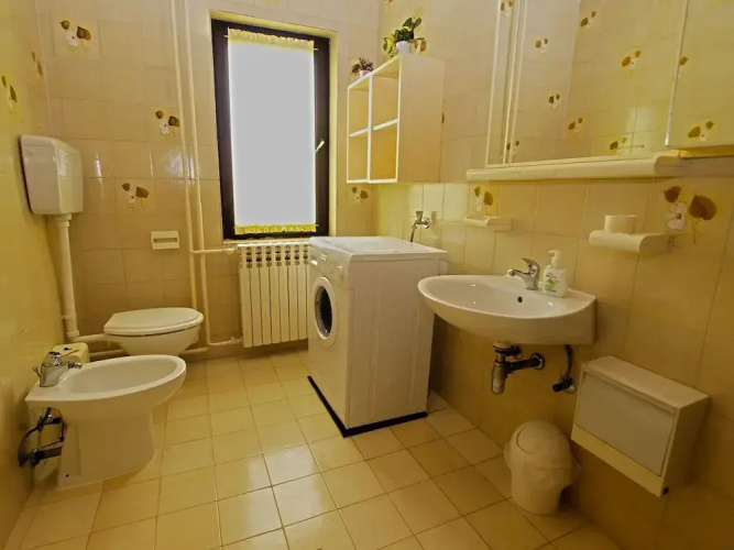 Apartment 417