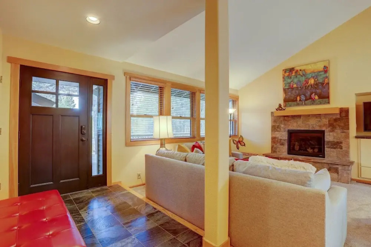 16 Yellow Pine 3 Bedroom Home by RedAwning