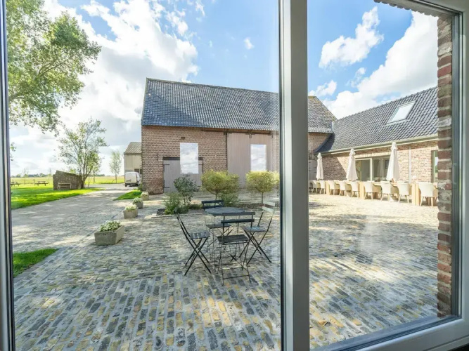 Spacious Holiday Home With Pond