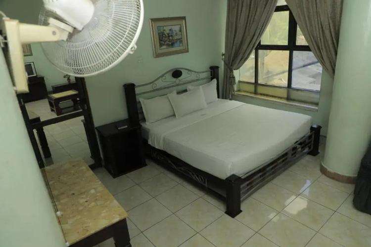 Excellent Hotel