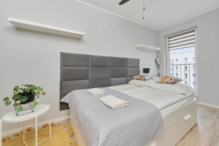 Apartment Zakladowa by Renters