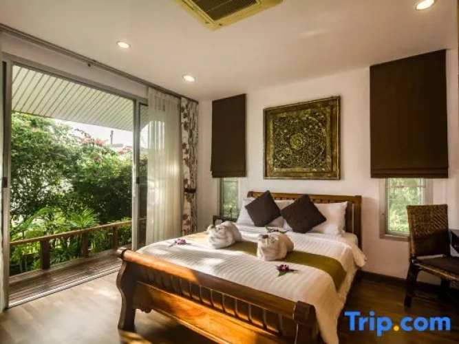 2 Bedrooms Double Villa