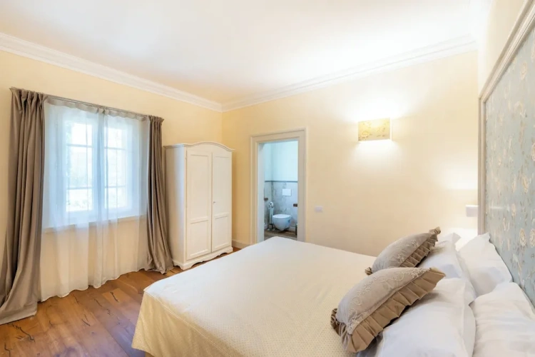 Classic room