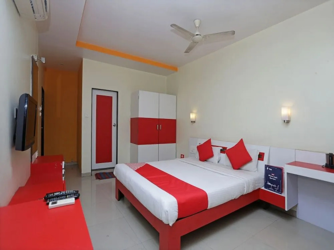 Collection O 655 Hotel Aundh Retreat