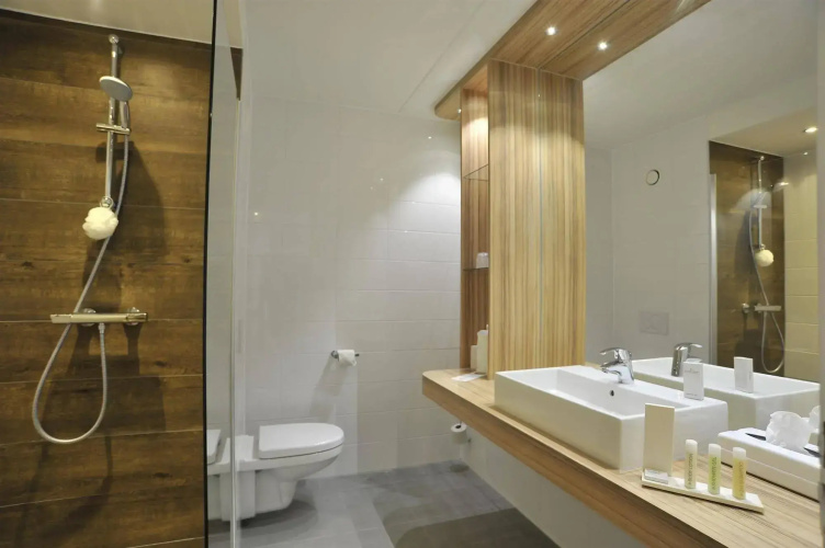 Golden Tulip Amsterdam Riverside