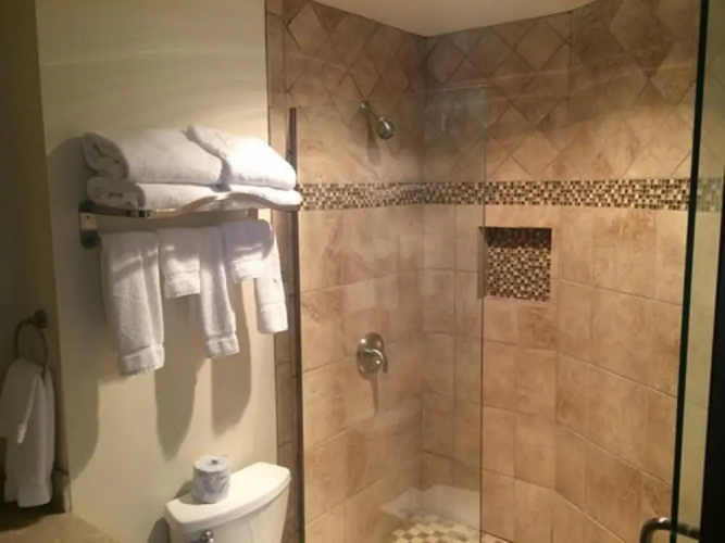 Candlestone Resort