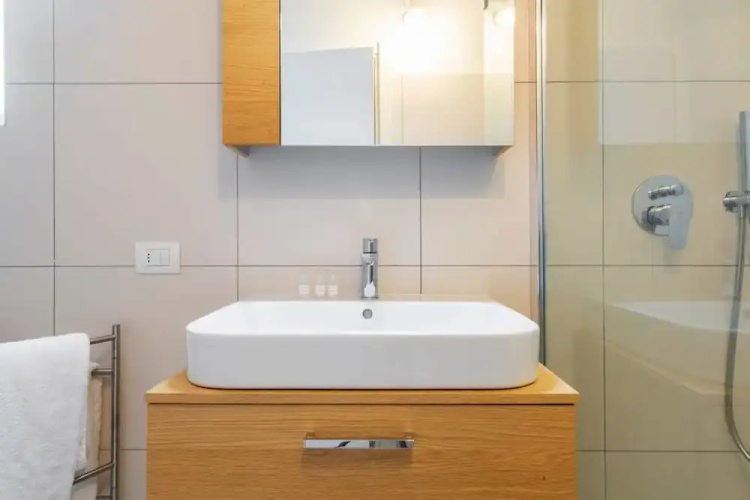 Classy Milanese Stay near Sforza Castle
