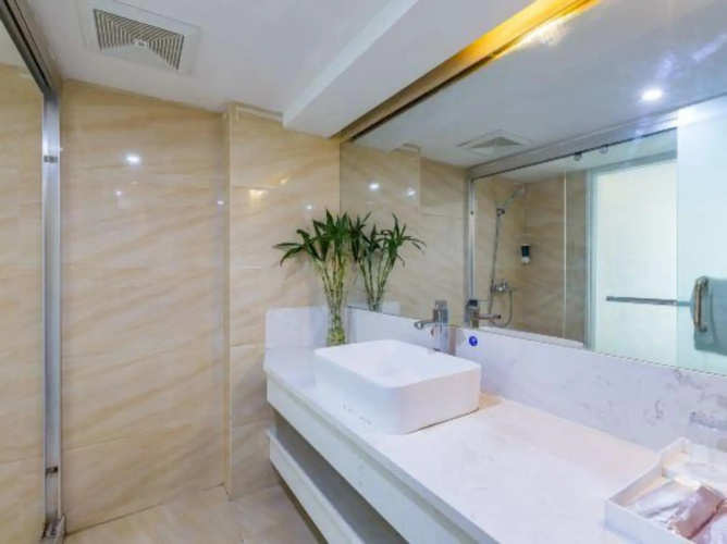 Long Teng Hotel