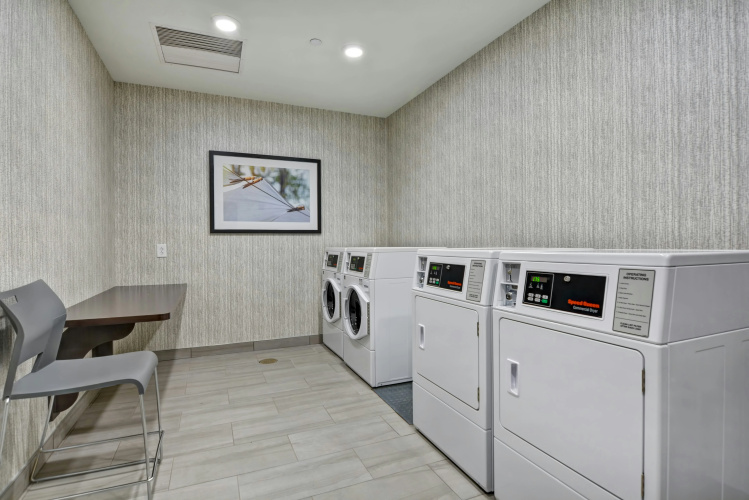 Embassy Suites by Hilton Plainfield Indianapolis Airport photo 33