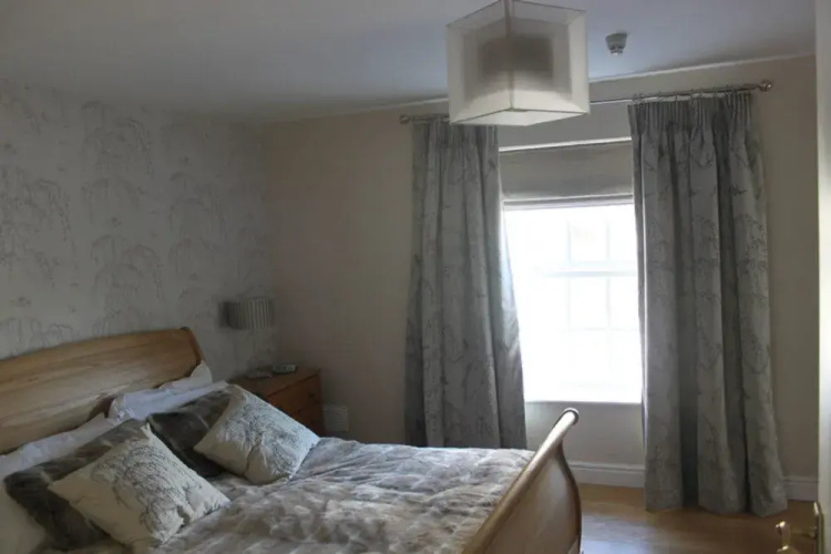 The Manifold Inn