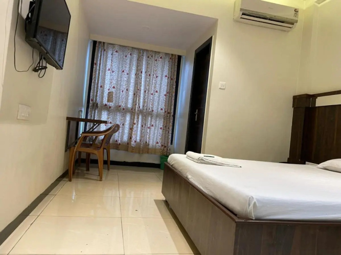 Hotel Parth