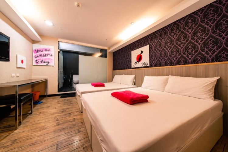 Standard Quadruple room