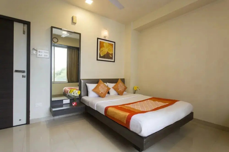 Bhagyashree Executive by OYO Rooms
