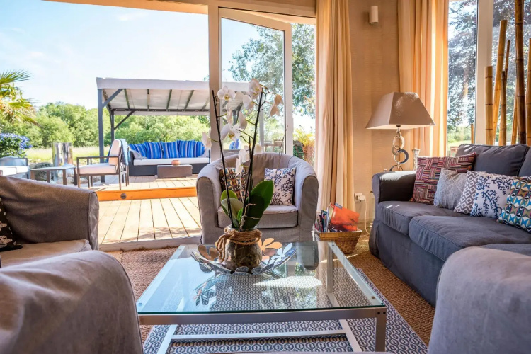 Carnac Lodge Hotel & Spa