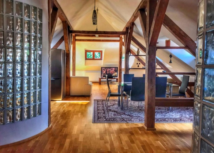2 Bedrooms Executive Apartment