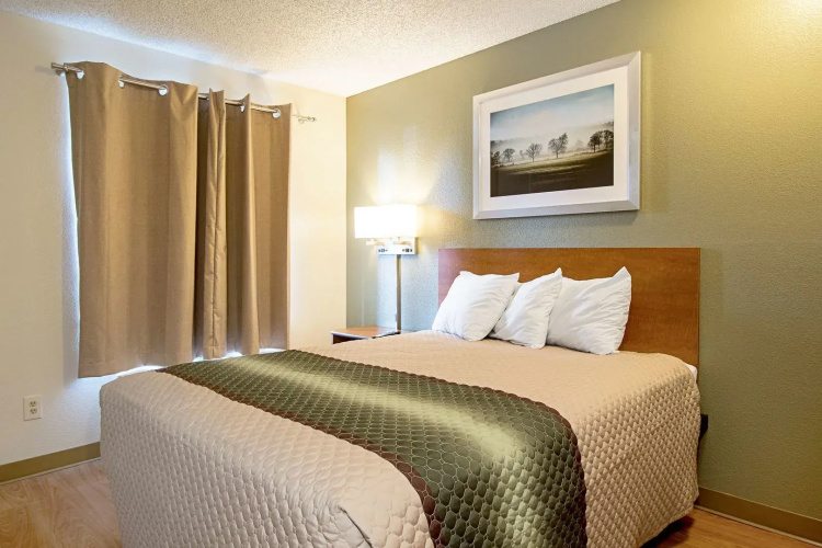HomeTowne Studios By Red Roof Seattle - Kent/ Des Moines
