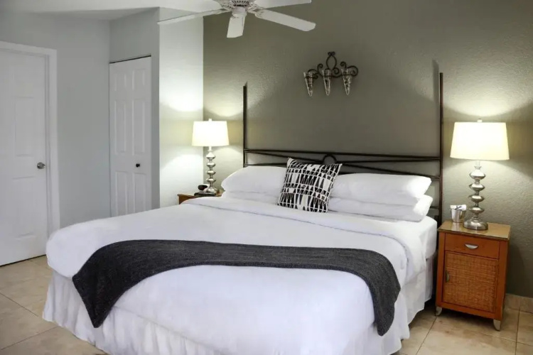 The Cabanas Guesthouse & Spa