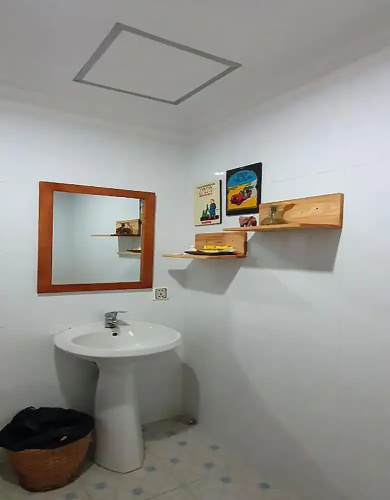 The Golden Gecko Villa