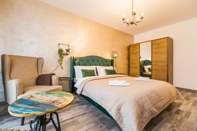 Deluxe Apartment