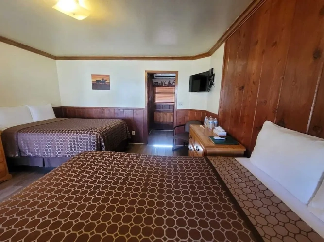 Standard Quadruple room