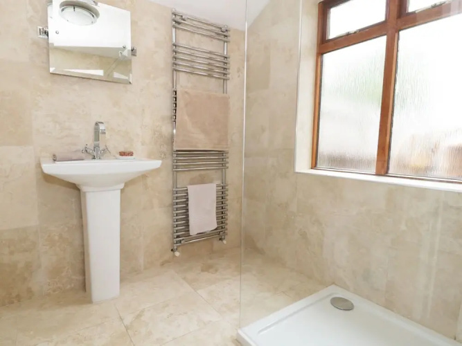 Bryn Farm Cottage