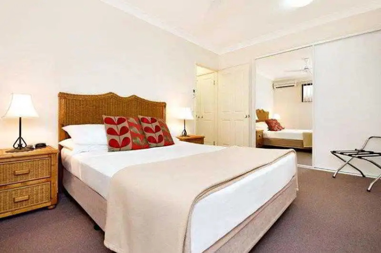 Best Western Central Plaza